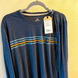 Men’s Large Prana Long Sleeve tee shirt,